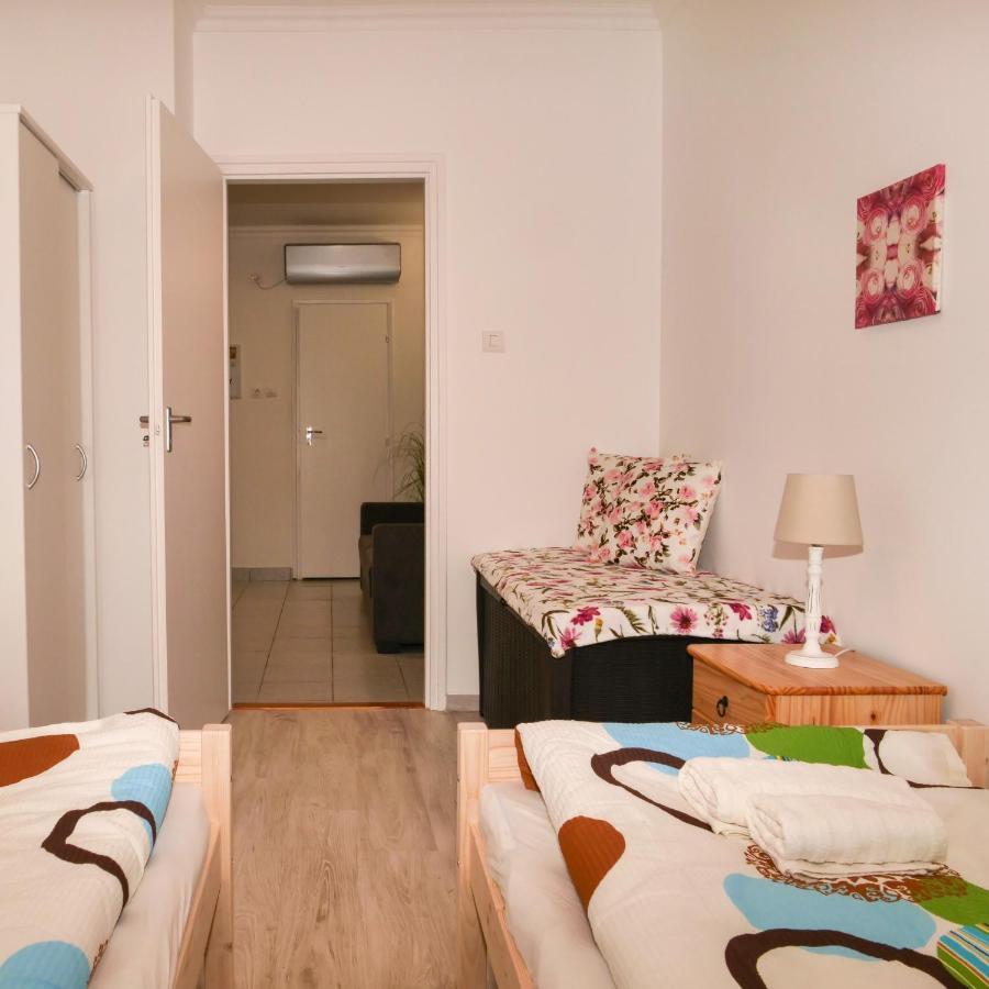 Cseresznyes Apartman Berekfürdő Zewnętrze zdjęcie