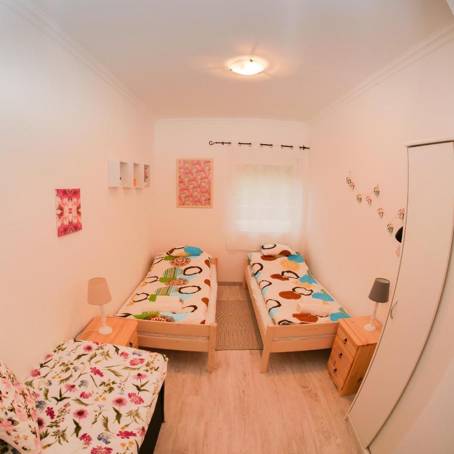Cseresznyes Apartman Berekfürdő Zewnętrze zdjęcie